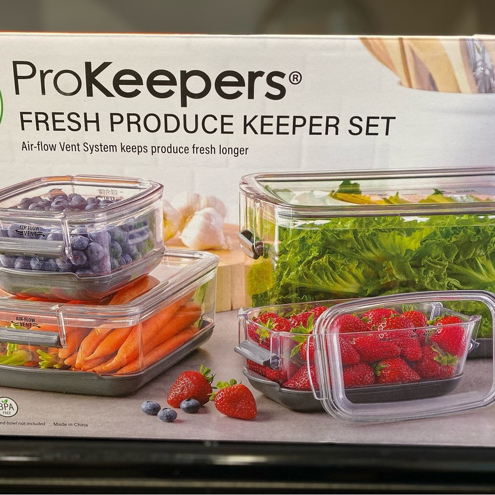 PROKEEPER® Set of 4 produce containers, keepers, New in box